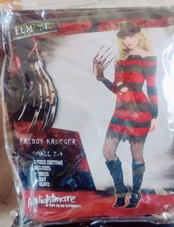 Costume