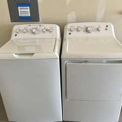 GE Washer and Dryer (delivery available)