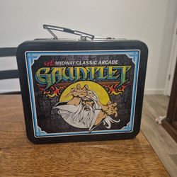 Tin Lunch Box