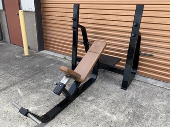 Precor Icarian Commercial Olympic Incline Weight Bench w/ Spotter Stand- Excellent Condition