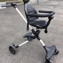 Ultra-lightweight stroller, foldable to fit in a suitcase, approved for airplane travel