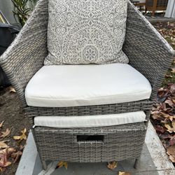 Patio Chair With Matching Foot Rest