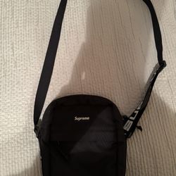 Supreme SS19 Shoulder Bag