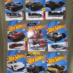 Hot wheels 9 car set
