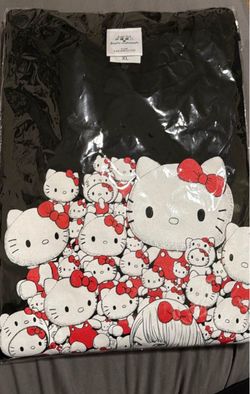 XL Junji Ito X Sanrio long sleeve