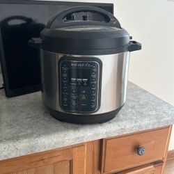 Instant Pot Duo Gourmet 6 Quart Multi-Use Pressure Cooker