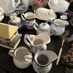 Tea / Milk & Sugar Pitchers
