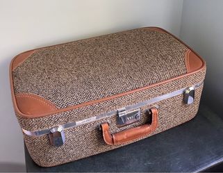 Vintage Ventura, Tweed and Leather, Hard Suitcase