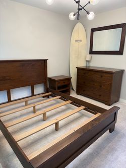Pottery Barn Rustic Bedroom Set