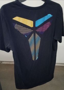 Rare Nike Kobe Bryant Black Mamba Sheath Logo Pocket Tee 808243-010 Size M