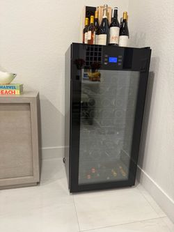 Large Wine Cooler refrigerator