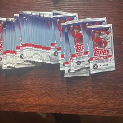 x45 Packs  Topps Baseball Series 2022