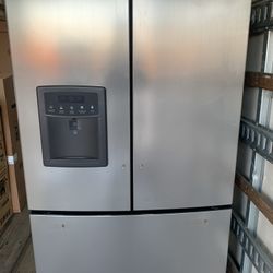 Kenmore 3 Dr Fridge 
