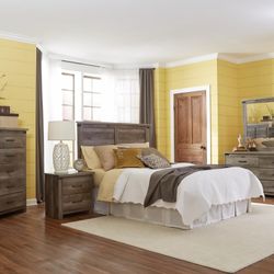 Queen/ Full bed room 5 pcs, brand new still in boxes, adjustable size queen & full, dresser with mirror, headboard, chest drawers, night stand  Mattre