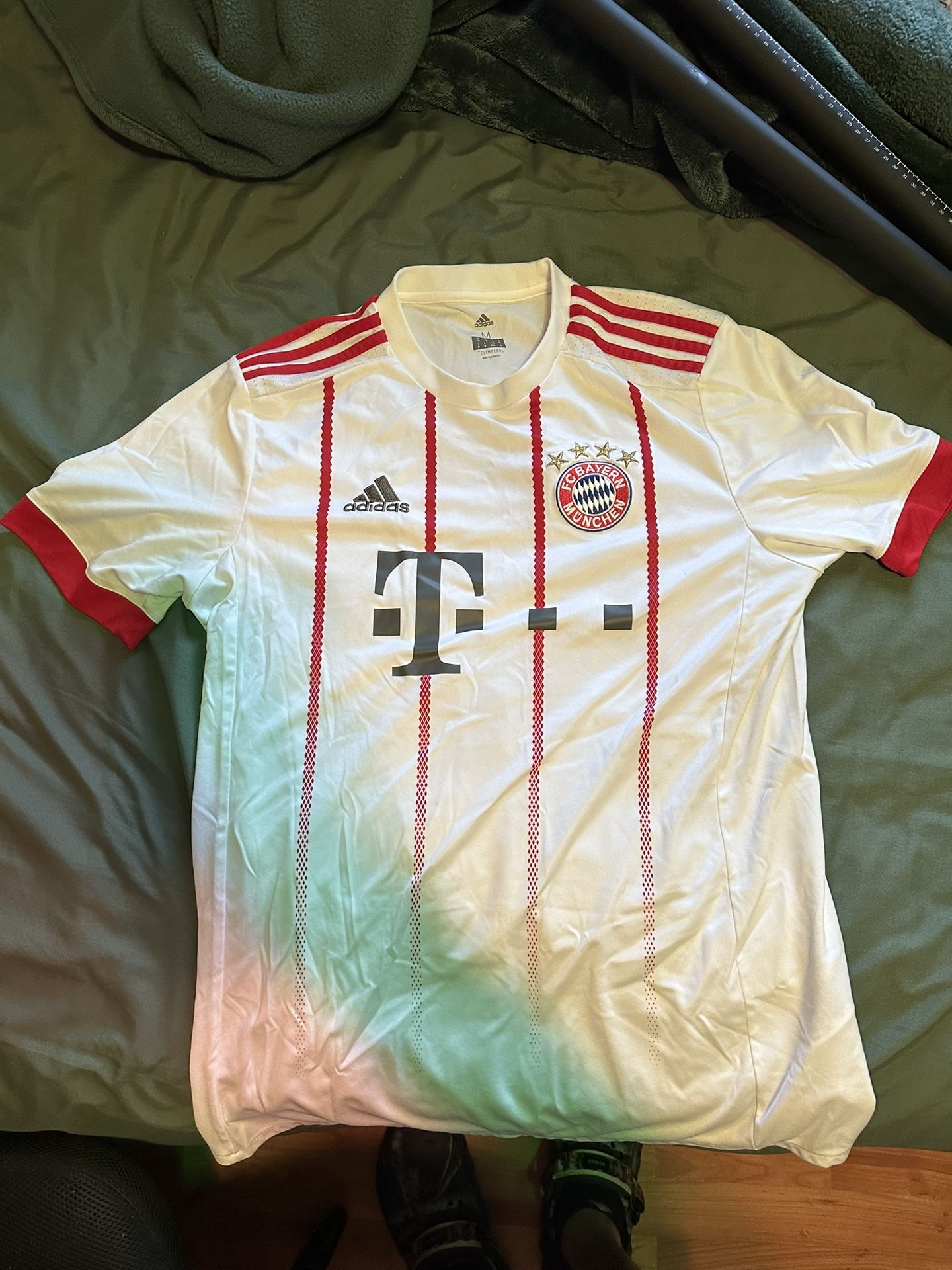 Adidas Bayern Munich Men’s Jersey | Medium