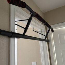 Portable Pull Up Bar 