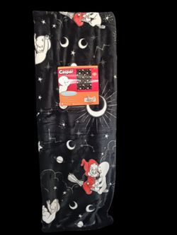 Casper & Wendy The Good Witch Throw 50x70in
