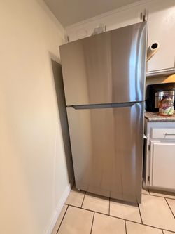 Insignia fridge