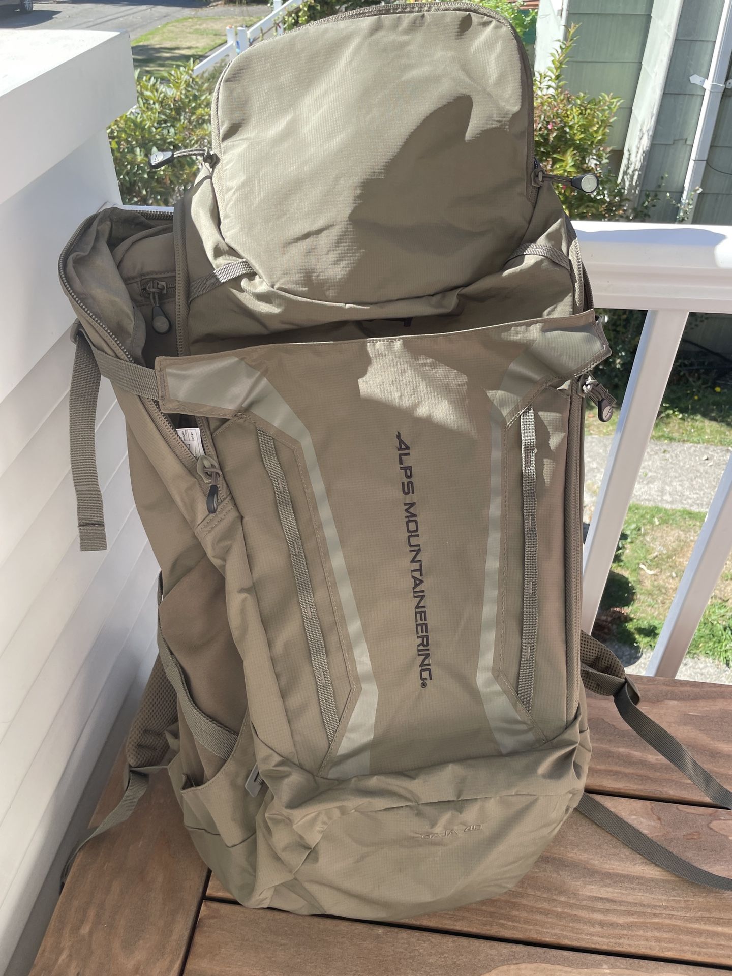 Used Once: ALPS Backpack - Gaia 40L