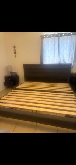 King bed frame