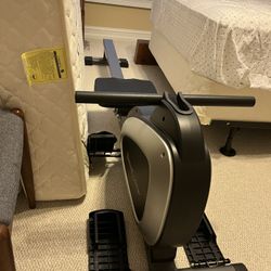 Fitness Reality Rowing Machine