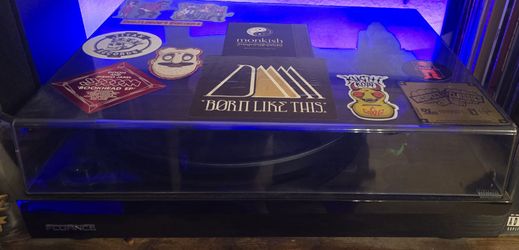 Nuance Record Player