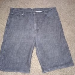 Men's Levi's #569 Shorts Size 42
