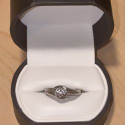 92.5% Sterling Silver Diamond Ring - Genuine Diamond - Size 6.5