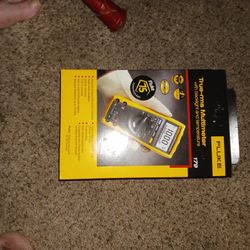 FLUKE 179  True-rms Multimeter 