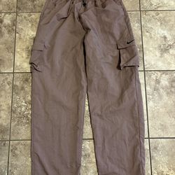 Women’s Nike pants size small oversized