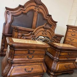 Stunning Highend king bedroom set