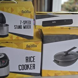 COOKWARE BUNDLE SALE $60