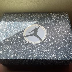 Jordan size 9 $110