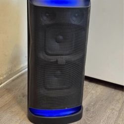 Sony. XP700. Potente.. 