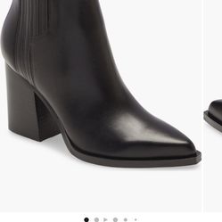 MARC FISHER Black Leather Booties 