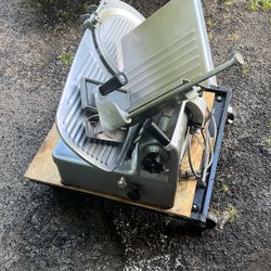 Hobart 12 Inch Meat Slicer Automatic 1712E 