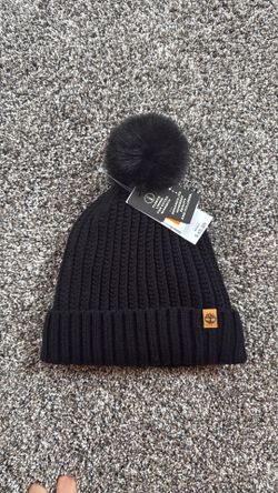 Black Tommy Hilfiger fleece lined beanie