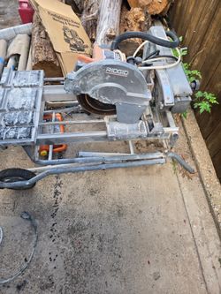 Tile cutter