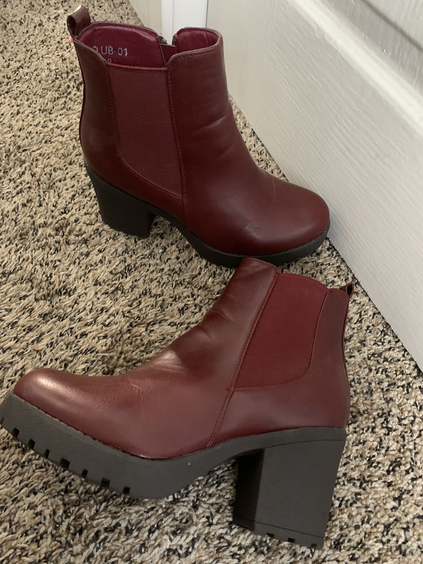 Chunky maroon boots