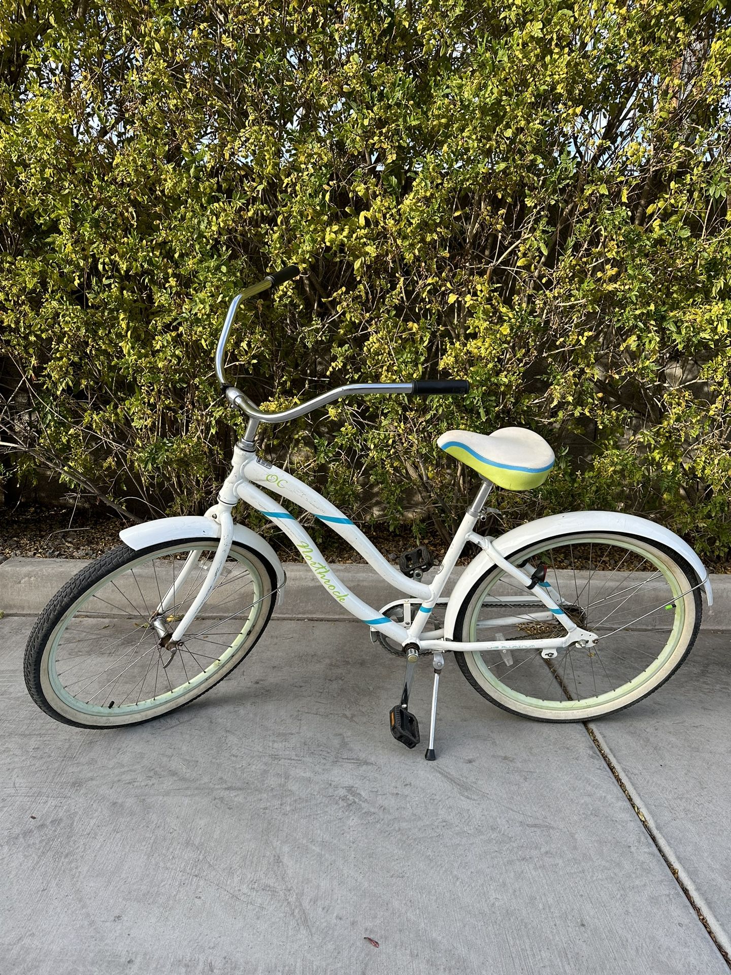 Northrock OC Beach Cruiser Bike