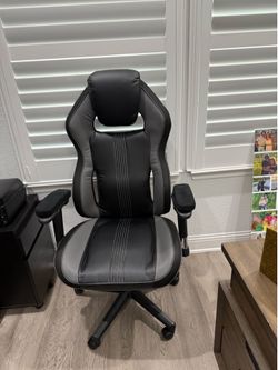 Desk chair