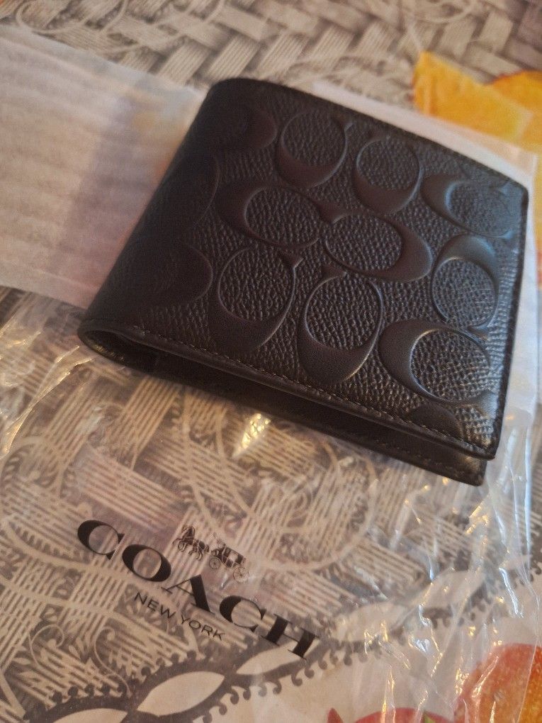 Cartera Coach