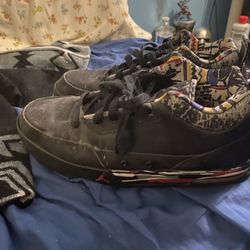 black Air Jordan Flipsyde sneakers. 