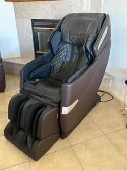 Osaki OS-Honor 3D Full Body Massage Chair .Zero Gravity, Heat, Foot & Calf Massage
