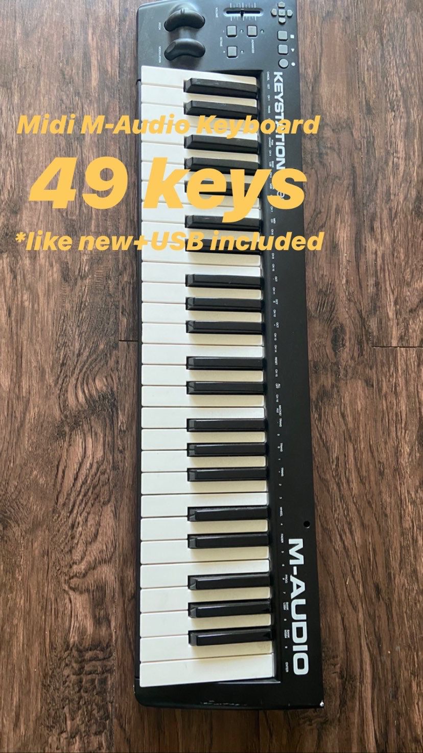 Midi M Audio keyboard, 49 keys