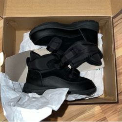 Toddler Uggs 