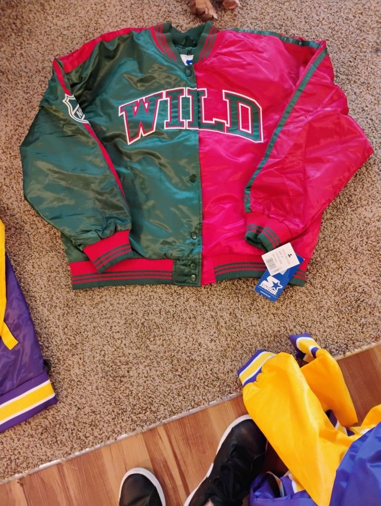 WILD STARTER JACKET (NEW W TAGS)