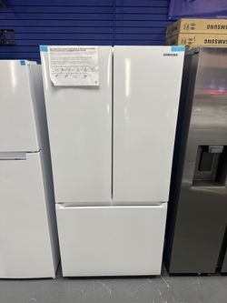 Samsung 32” French Door Refrigerator 19.5Cu Ice Maker 