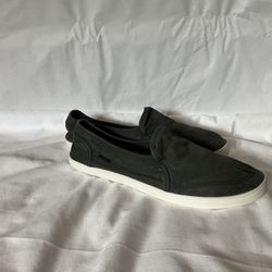 New Womans Sanuk.  “pair O Dice” Slip On’s  Size 9