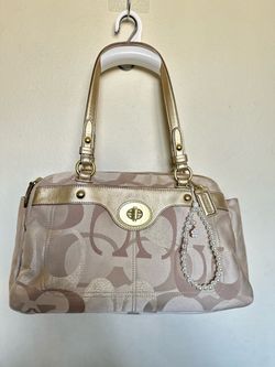 Coach shoulder bag